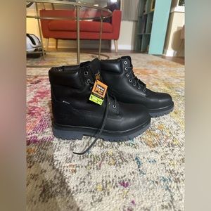 Unused Black Timberland Pro Boots with Steel Toe - size Men’s 7.5W